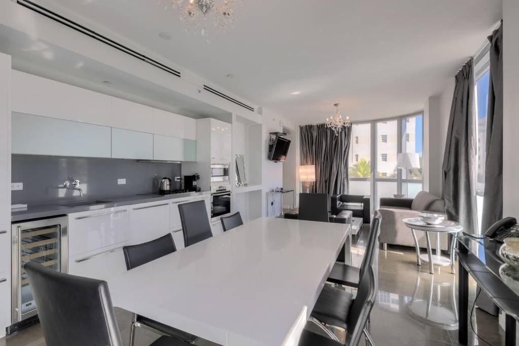 Luxury Boutique Suite Collins Ave Miami Beach Exterior photo