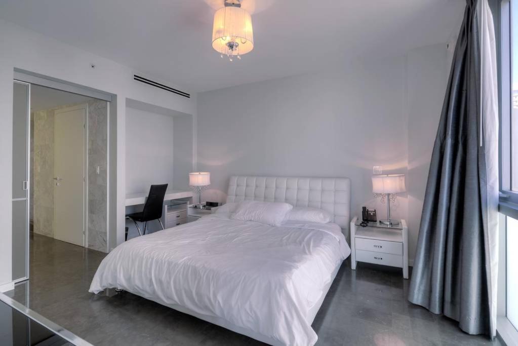 Luxury Boutique Suite Collins Ave Miami Beach Exterior photo