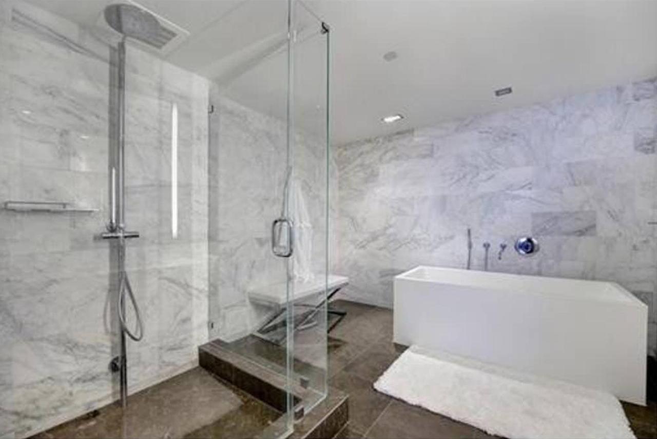 Luxury Boutique Suite Collins Ave Miami Beach Exterior photo